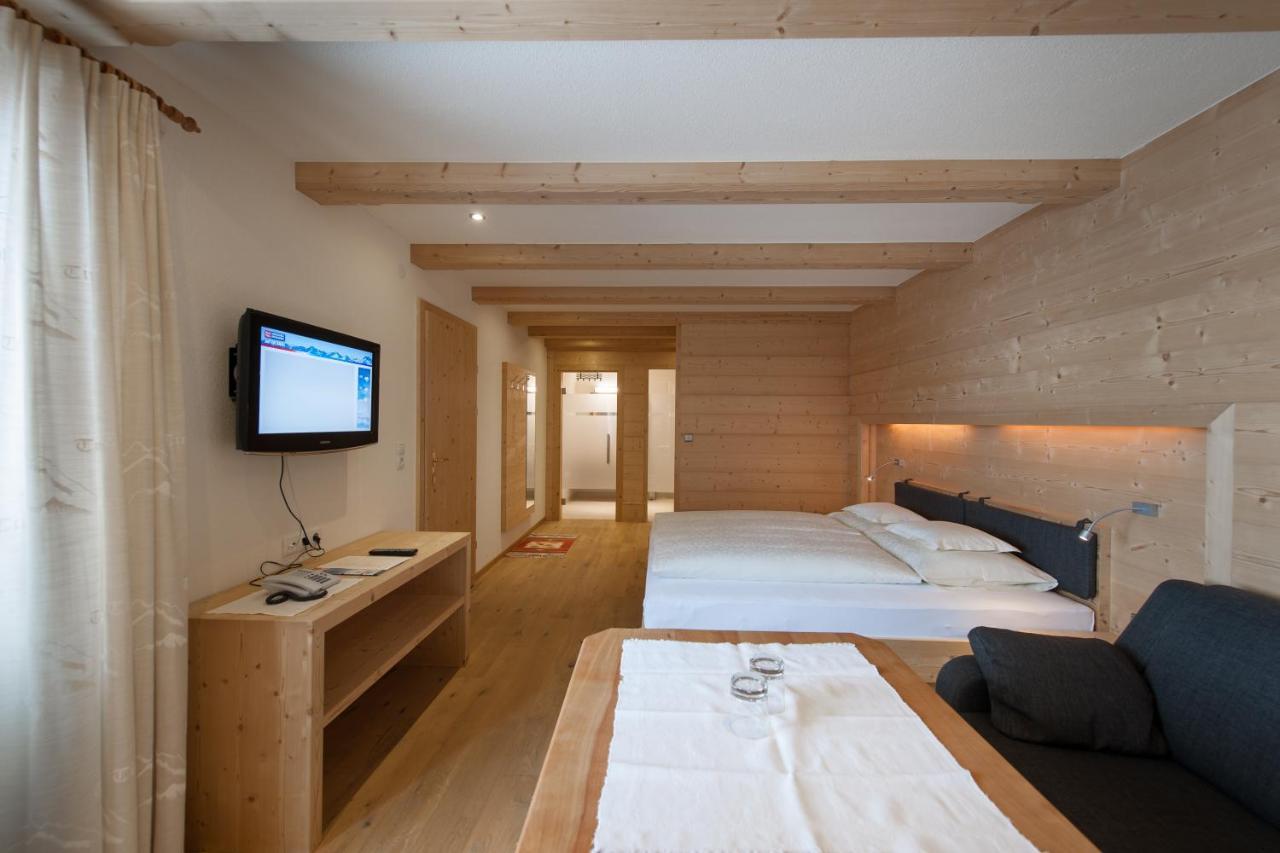 Hotel Garni Pirchhuett Obergurgl Exterior photo