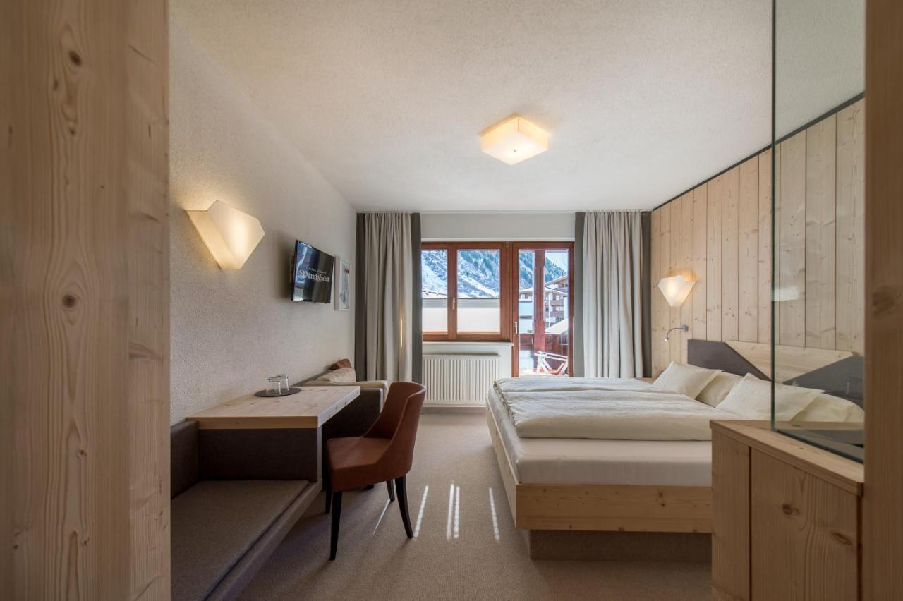 Hotel Garni Pirchhuett Obergurgl Room photo
